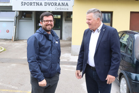 DRŽAVNO PRVENSTVO MAŽORETNE IN TWIRLING ZVEZE SLOVENIJE 01 FOTO LJUBO VUKELIČ